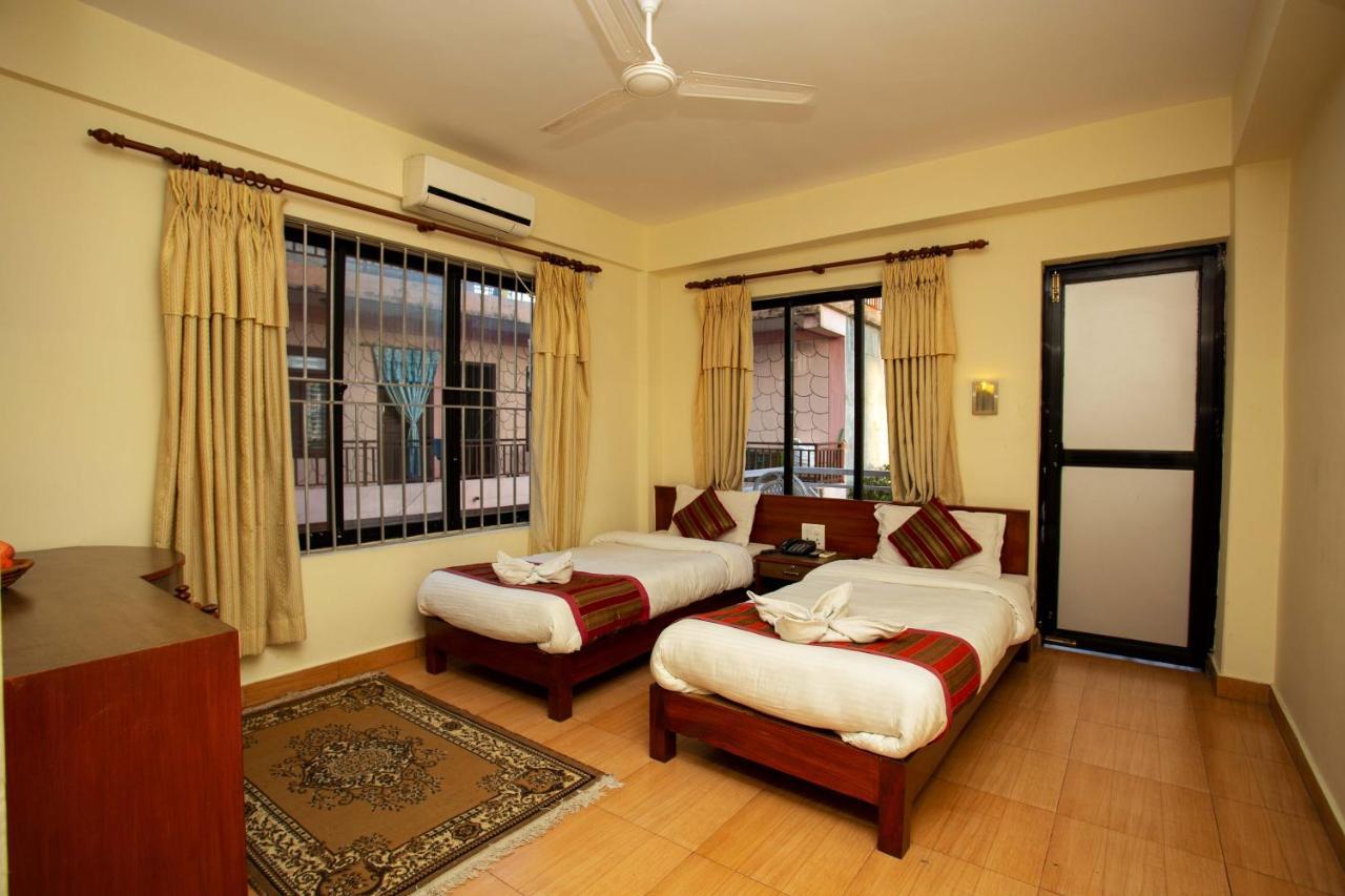 Hotel Orchid Pokhara Exterior foto